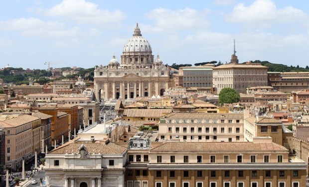 Papa Francesco la crisi pedofilia in Cile anche con l'aiuto di una